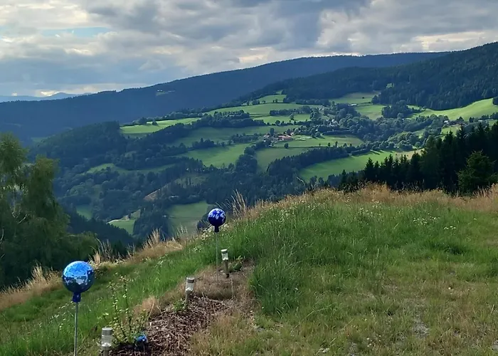 Alm-chalet In Der Naehe Vom Klippitztoerl *